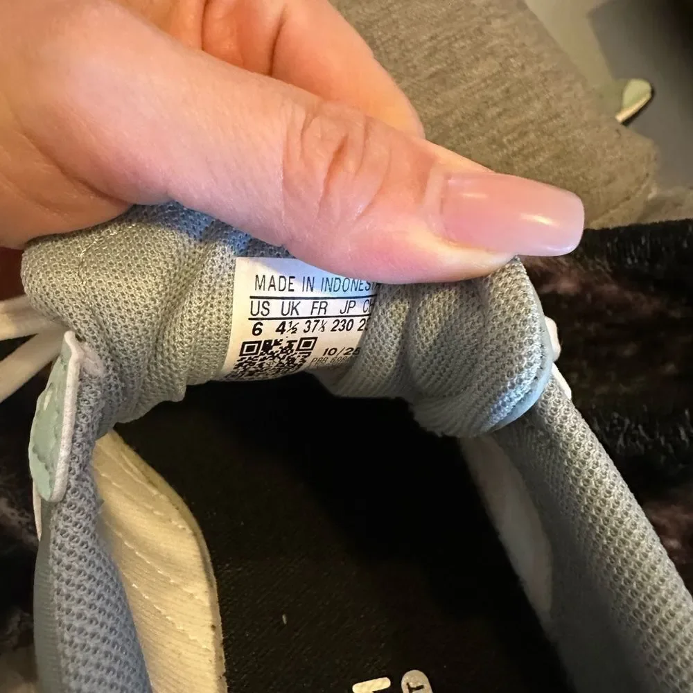 adidas Women's Athletic Shoes - Light Blue and White